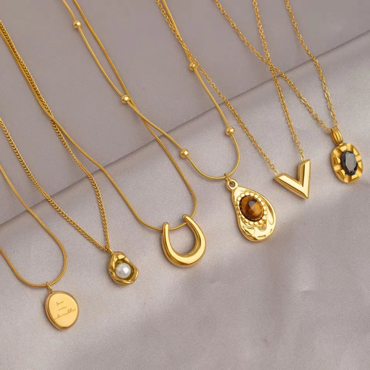 What Is Anti-Tarnish Jewelry? Complete Guide for Beginners - Luxn
