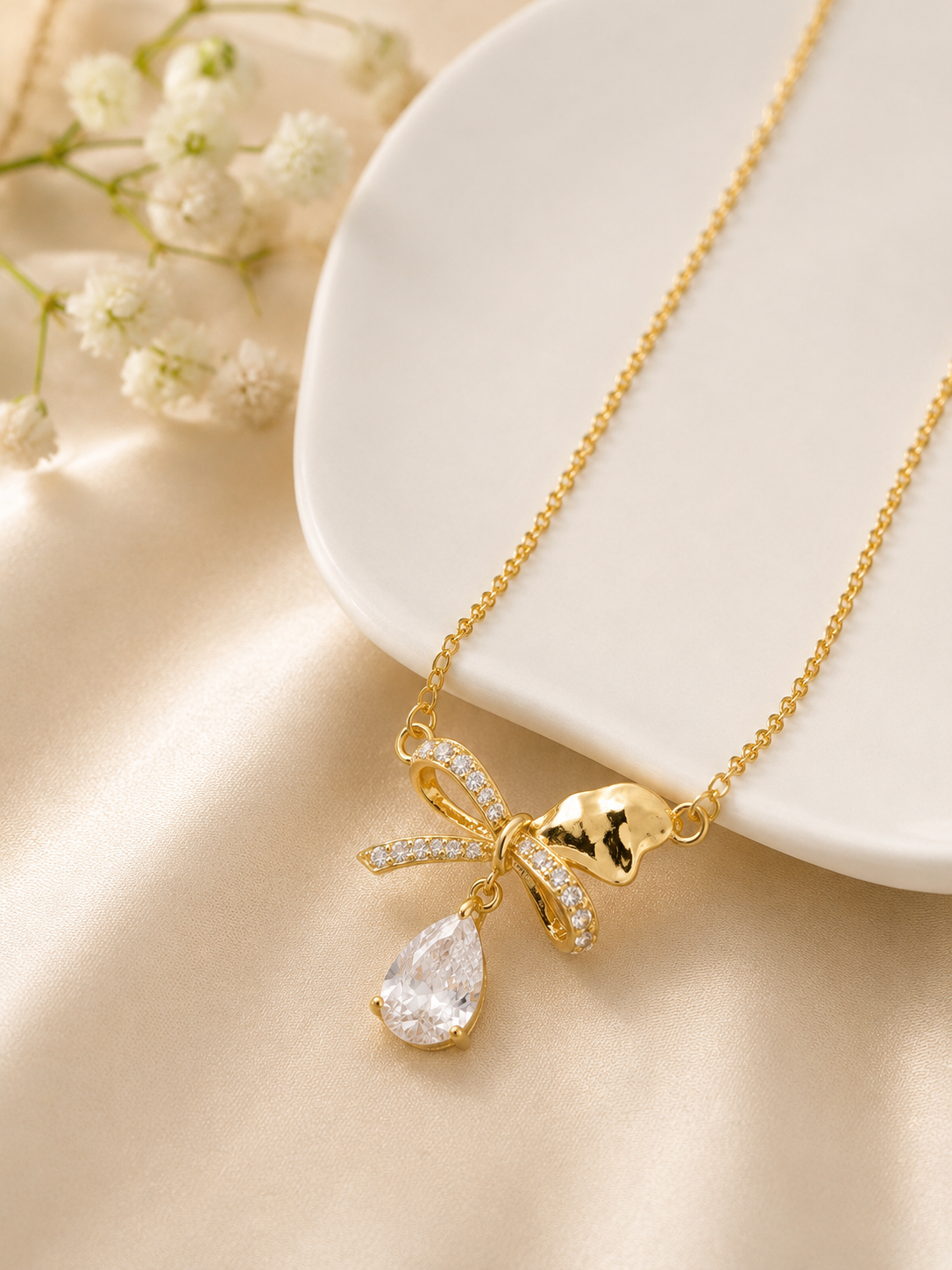 Anti Tarnish Elegant Bow Crystal Diamond & Gold Plated Pendant
