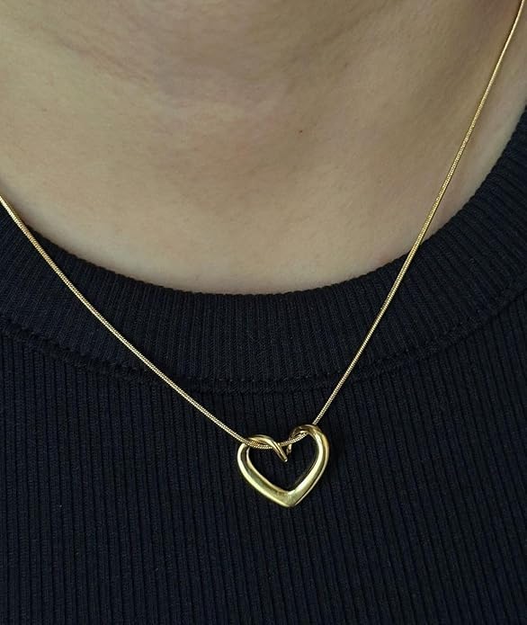 Anti-Tarnish Gold Heart Themed Pendant - Luxn