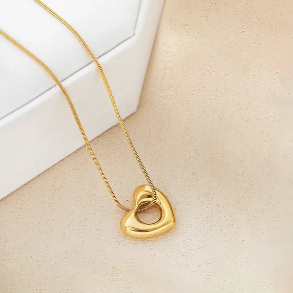 Anti-Tarnish Heart Themed Gold Pendant - Luxn